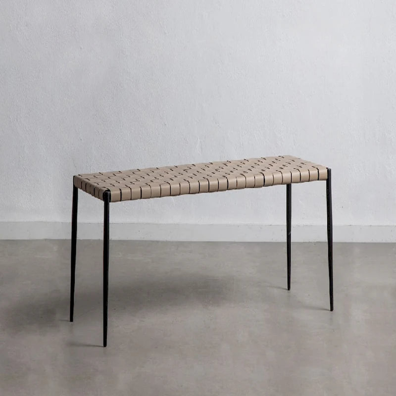 Bank / Couchtisch aus Ledergeflecht im Mid-Century-Stil (71 cm oder 119 cm)
