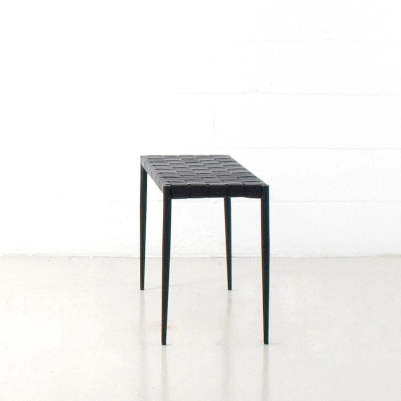 Bank / Couchtisch aus Ledergeflecht im Mid-Century-Stil (71 cm oder 119 cm)